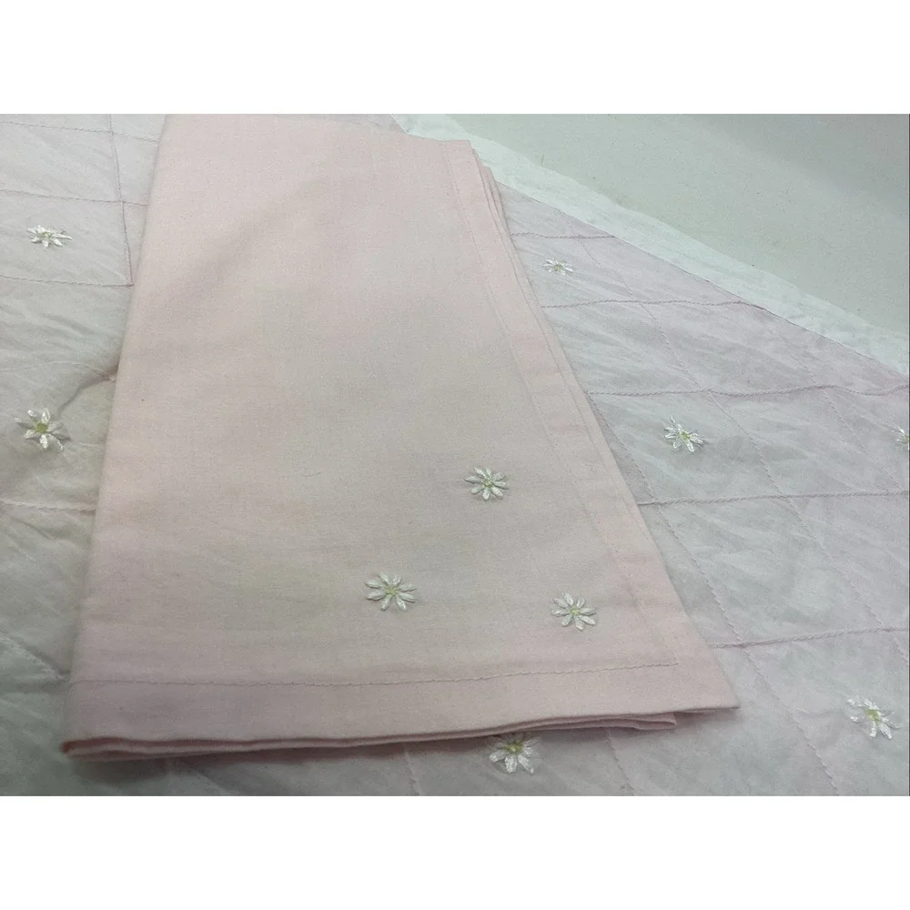(7) Pottery Barn Pink Daisy Embroidered Placemats &Matching Napkins India Cotton